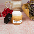 Sonnenschutz_UpCircle_Mineralische_Sonnencreme_SPF_25_im_nachf_llbaren_Glastiegel_mit_Non-Nano_Zinkoxid.