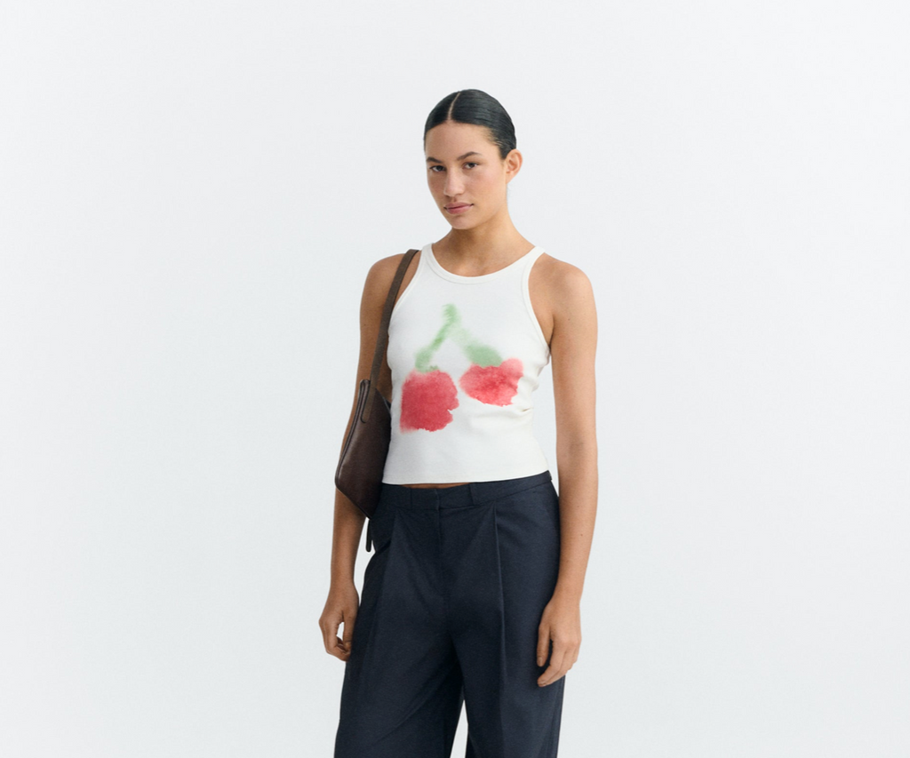 Top Harriet Blurry Cherry