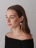 Keramik-Ohrringe, Naturperlen Schmuck, handgefertigte Ohrringe leicht, Flussperlen Edelstahl, nachhaltiger Schmuck Keramik.