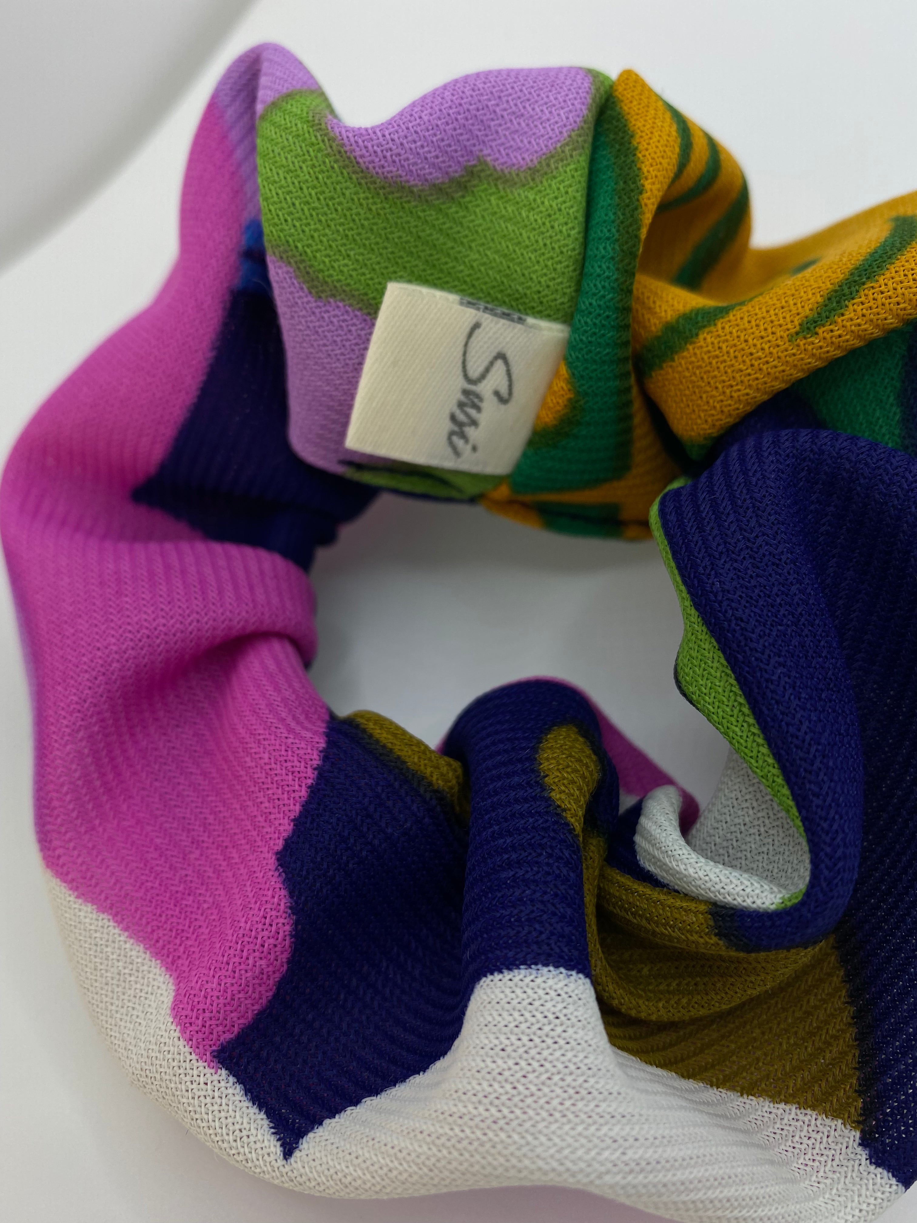 Scrunchie Blurred