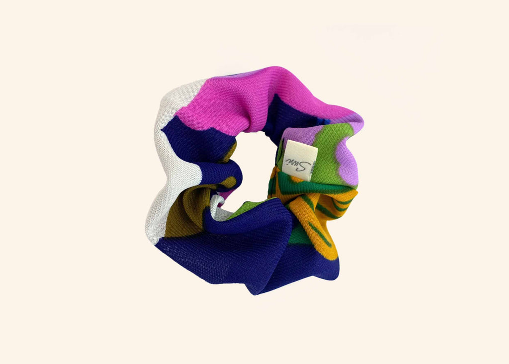 Scrunchie Blurred